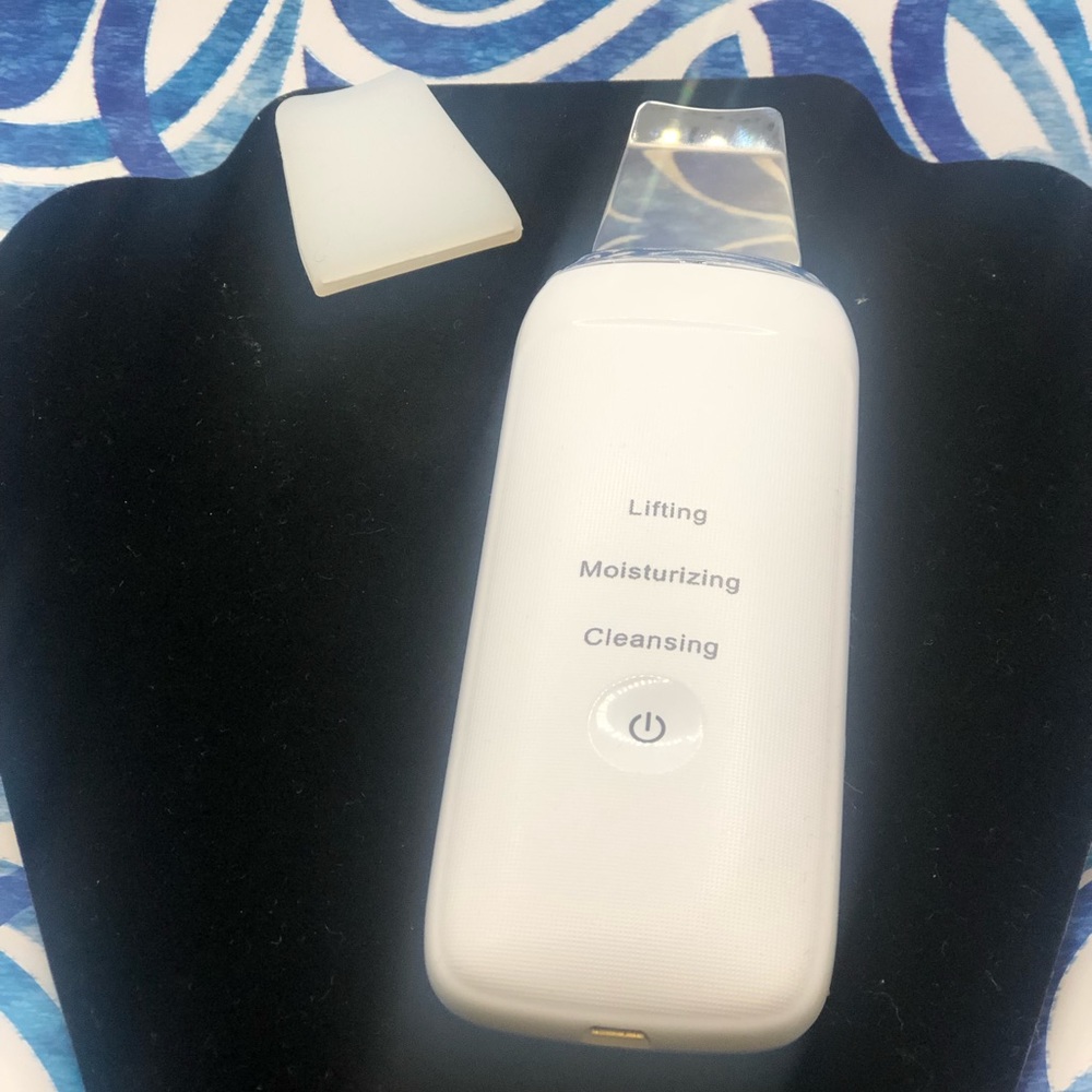 Mini portable Facial Spatula Machine Face Ultrasonic Skin Scrubberg